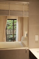 HÔM Stay - Phố đi bộ