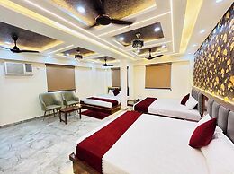Hotel Aditya
