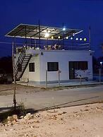 A&B Beach Villa At VK