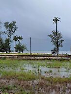 A&B Beach Villa At VK