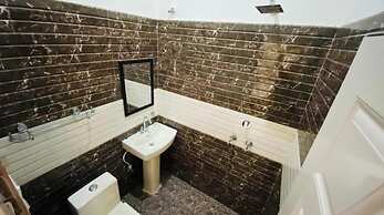 Saini Guest House