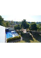 Blue River Resort