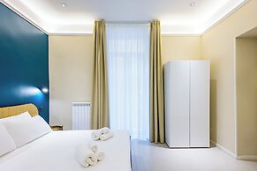 Modern Family Spacious Apartment Near Toledo