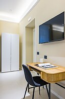 Modern Family Spacious Apartment Near Toledo