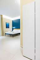 Modern Family Spacious Apartment Near Toledo