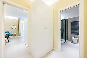 Modern Family Spacious Apartment Near Toledo