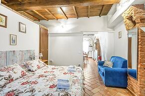 GuestHost - San Giorgio Tiny Gem