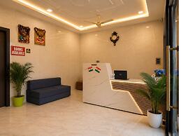 Vimla Residency Hotel Near Prem Mandir