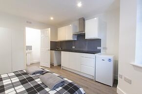 Bridge Road - Room 2b