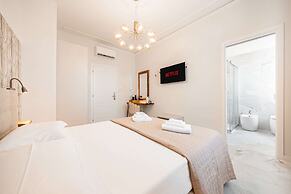 Avenue Suites