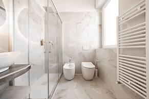 Avenue Suites
