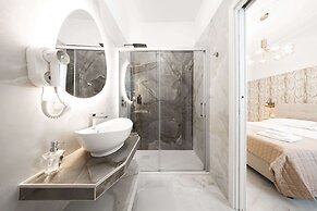 Avenue Suites