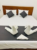 Hotel Jay R