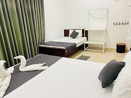 Hotel Jay R
