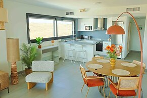 Luxury Apartment - Sea, Mountain, Golf - La Duquesa Manilva