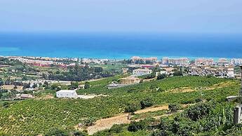 Luxury Apartment - Sea, Mountain, Golf - La Duquesa Manilva