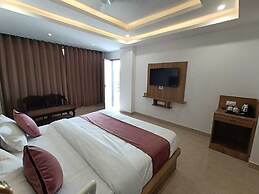 Hotel Raas Inn