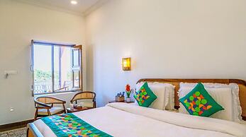 Hotel Hinduja Luxury Camp & Resort