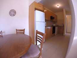 Andros Apt 2 Bed Free Wi-fi Safe Complex Pool
