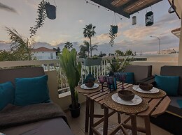 Andros Apt 2 Bed Free Wi-fi Safe Complex Pool