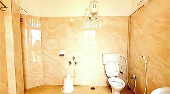 Shree Ganesh Resort -near Temple & Beach