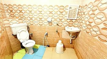 Shree Ganesh Resort -near Temple & Beach