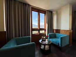 Cilantro Unwind Delisso Abode