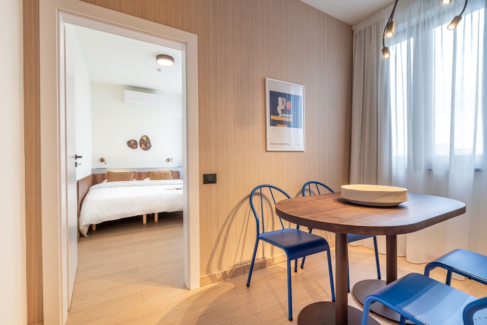Old Town Apartments by Olala Homes