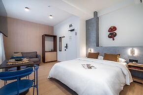 Old Town Apartments by Olala Homes