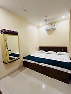 Hotel Ujjain Dwarka Palace