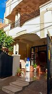 Dwaraka Guest House
