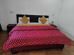 New Mandakini River Resort