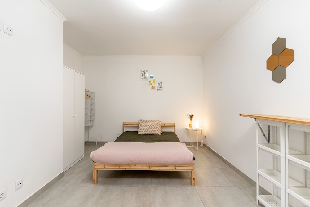 Caparica Poshtel