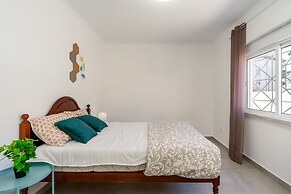 Caparica Poshtel