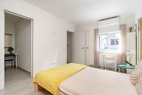 Caparica Poshtel