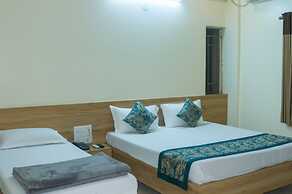 Hotel Radhika