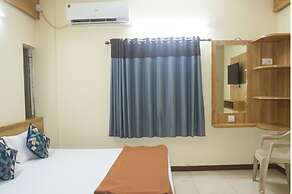 Hotel Radhika