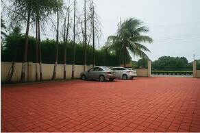 Hotel Radhika