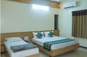 Hotel Radhika