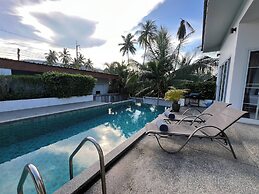 Tranquil Oasis in Taling Ngam 2-bedroom Pool Villa