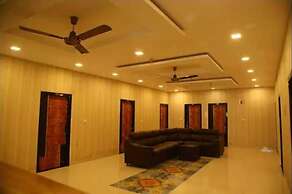 SR GRAND HOTEL