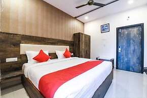 SR GRAND HOTEL