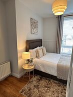 Ocho Homes Lux By Eight Continents, Belfast