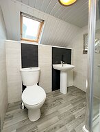 Ocho Homes Lux By Eight Continents, Belfast