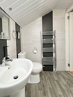 Ocho Homes Lux By Eight Continents, Belfast