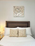 Ocho Homes Lux By Eight Continents, Belfast