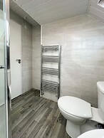 Ocho Homes Lux By Eight Continents, Belfast