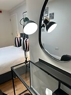 Ocho Homes Lux By Eight Continents, Belfast