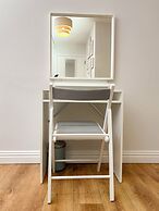 Ocho Homes Lux By Eight Continents, Belfast