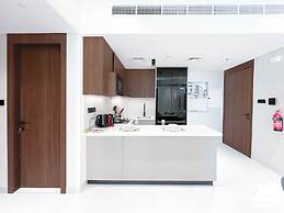 Exclusive 1BR Modern Comfort & Prime Location